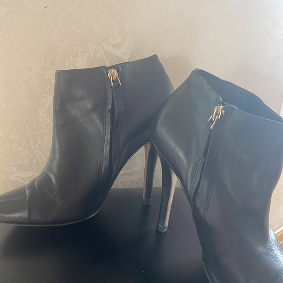 Shoemint booties - Picture 2 of 9